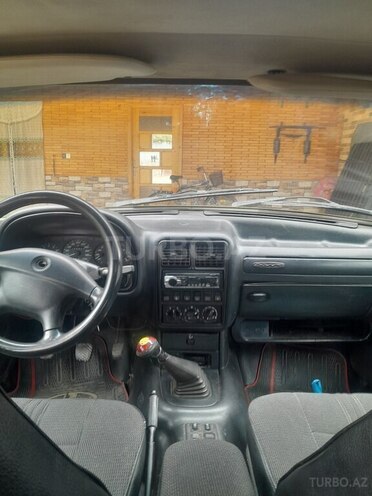 GAZ 31105 2006, 230,000 km - 2.3 l - Bakı