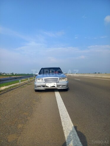 Mercedes C 180 1995, 284,000 km - 1.8 l - Gəncə