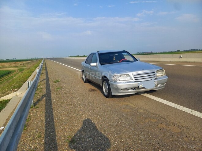 Mercedes C 180 1995, 284,000 km - 1.8 l - Gəncə