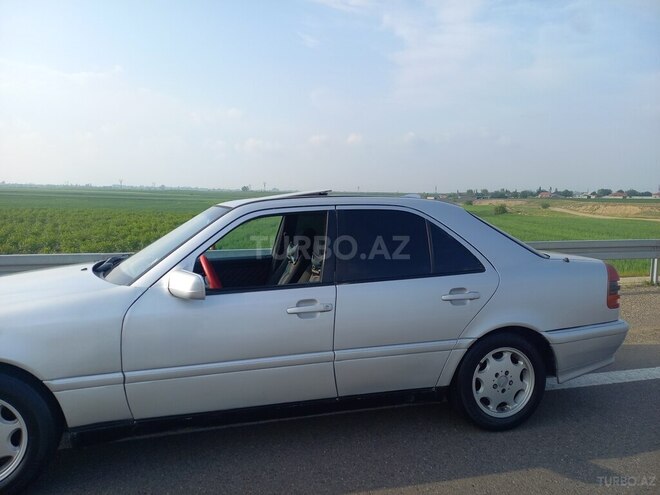 Mercedes C 180 1995, 284,000 km - 1.8 l - Gəncə