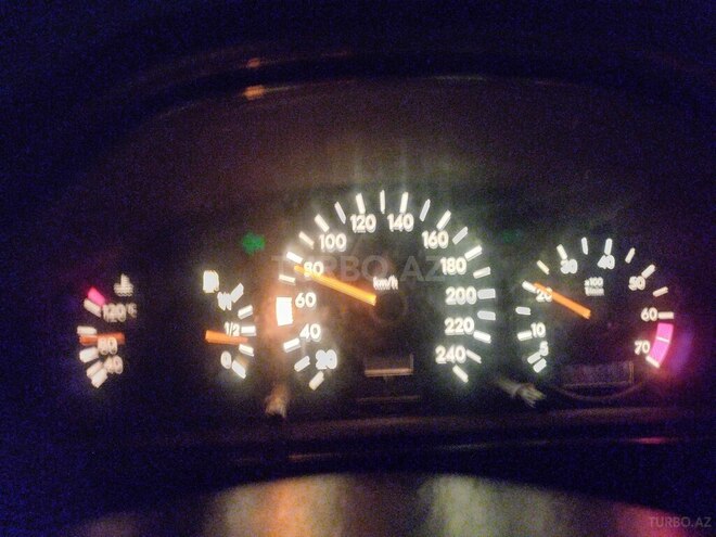 Mercedes C 180 1995, 284,000 km - 1.8 l - Gəncə