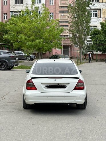 Mercedes E 220 d 2004, 296,600 km - 2.2 l - Xırdalan