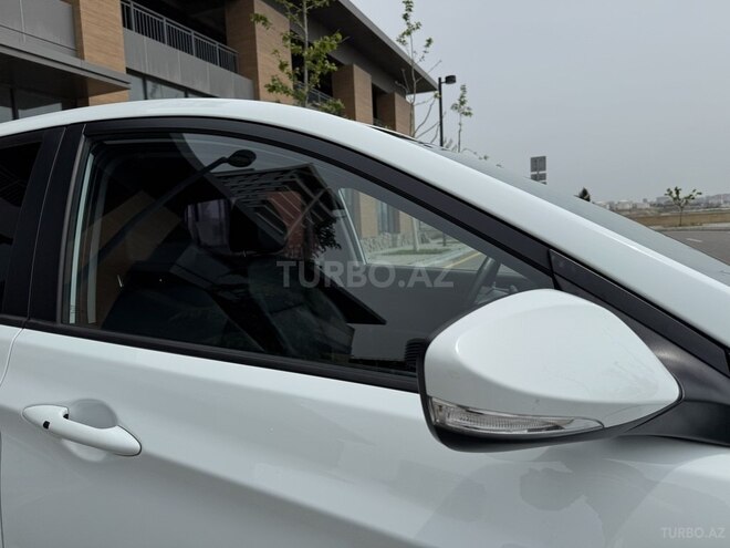 Hyundai Accent 2015, 129,500 km - 1.4 л - Bakı