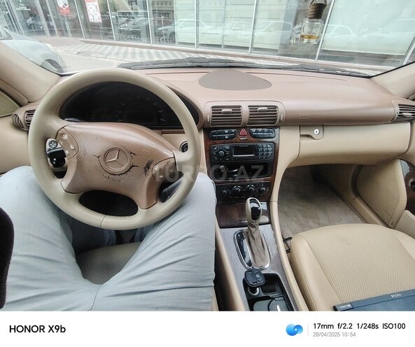 Mercedes C 240 2002, 281,000 km - 2.6 л - Bakı