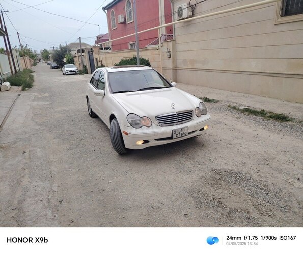 Mercedes C 240 2002, 281,000 km - 2.6 л - Bakı