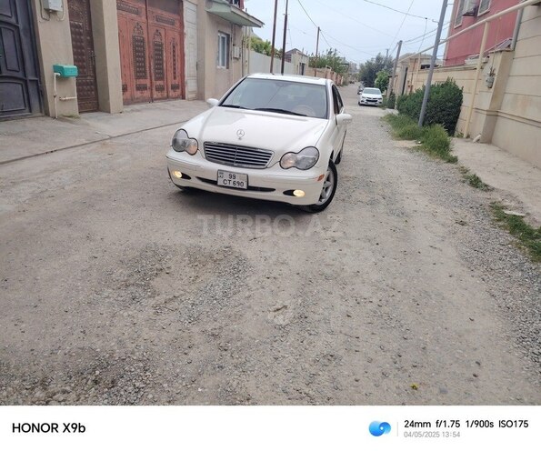 Mercedes C 240 2002, 281,000 km - 2.6 л - Bakı