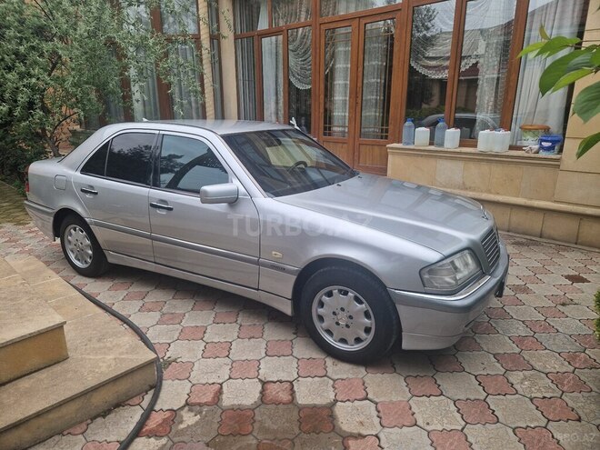 Mercedes C 180 1999, 287,000 km - 1.8 l - Gəncə