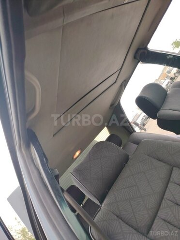 Mercedes E 200 1990, 234,560 km - 2.0 l - Masallı