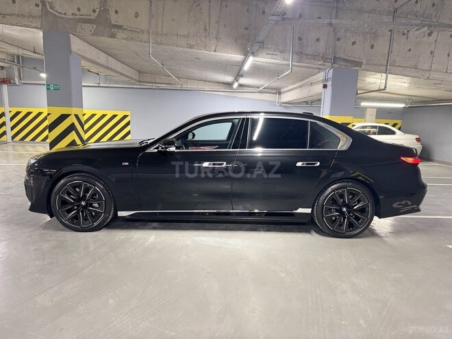 BMW 750e xDrive 2023, 1,400 km - 4.4 l - Bakı