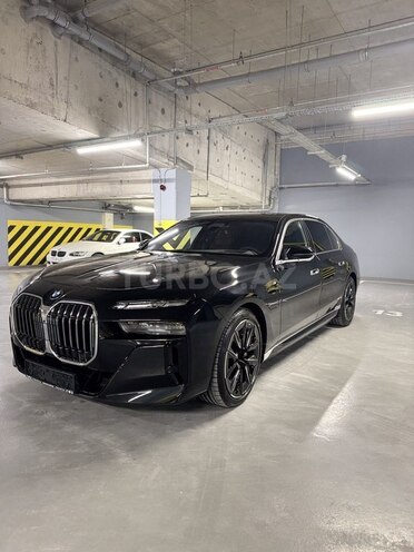BMW 750e xDrive 2023, 1,400 km - 4.4 l - Bakı