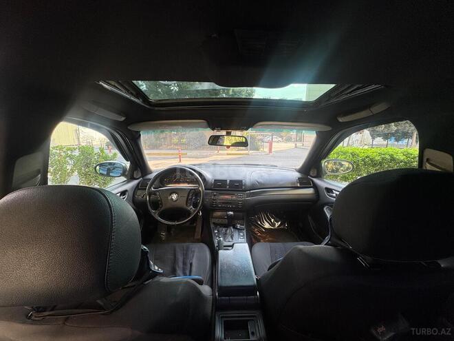 BMW 325 2003, 220,000 km - 2.5 l - Bakı