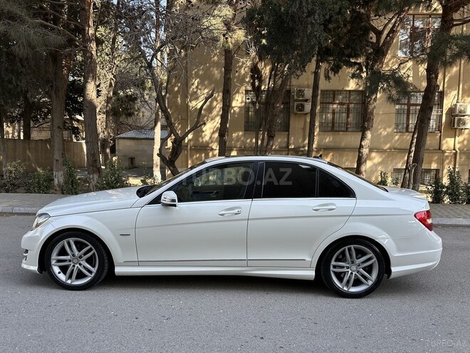 Mercedes C 250 2012, 256,000 km - 1.8 л - Bakı
