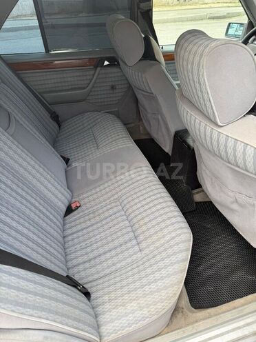 Mercedes E 230 1992, 552,951 km - 2.3 l - Bakı