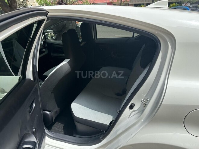 Toyota Aqua 2019, 122,000 km - 1.5 l - Bakı