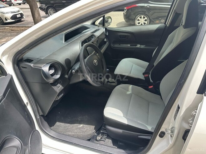 Toyota Aqua 2019, 122,000 km - 1.5 l - Bakı