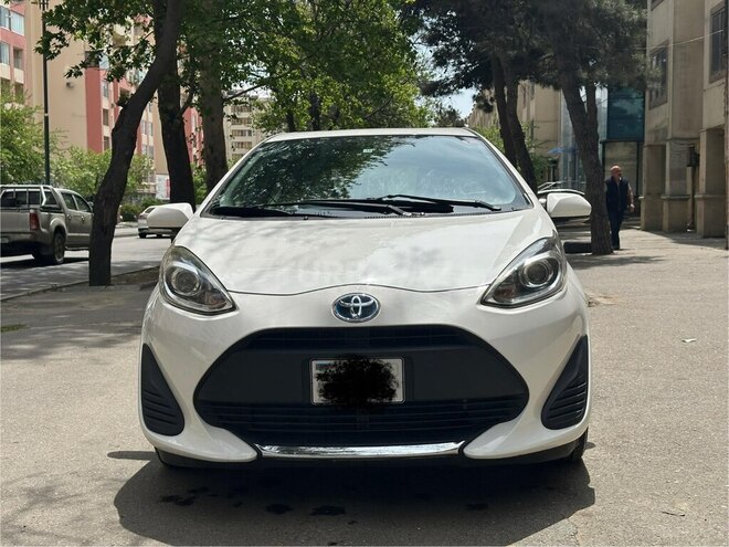 Toyota Aqua 2019, 122,000 km - 1.5 l - Bakı