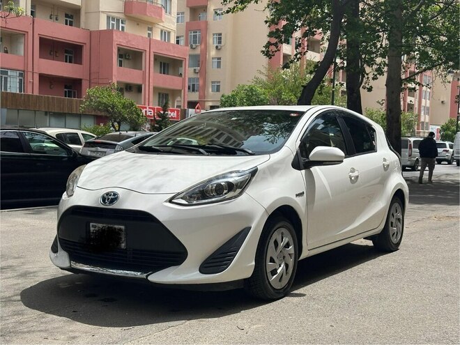 Toyota Aqua 2019, 122,000 km - 1.5 l - Bakı