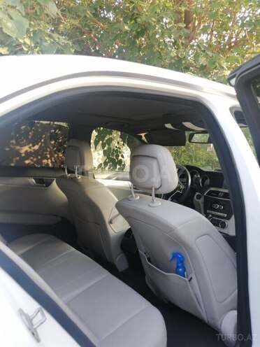 Mercedes C 250 2012, 352,000 km - 1.8 л - Bakı