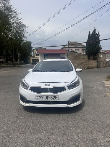 Kia Ceed 2015, 93,000 km - 1.6 l - Bakı