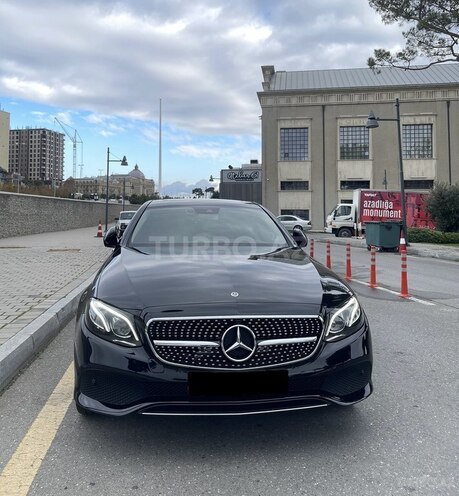 Mercedes E 220 d 2019, 108,000 km - 2.0 l - Bakı