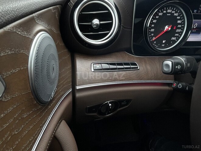 Mercedes E 220 d 2019, 108,000 km - 2.0 l - Bakı