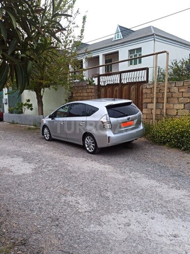Toyota Prius V 2013, 201,523 km - 1.8 л - Bakı