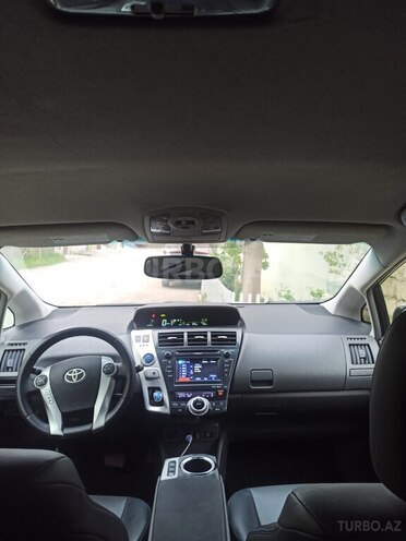 Toyota Prius V 2013, 201,523 km - 1.8 л - Bakı
