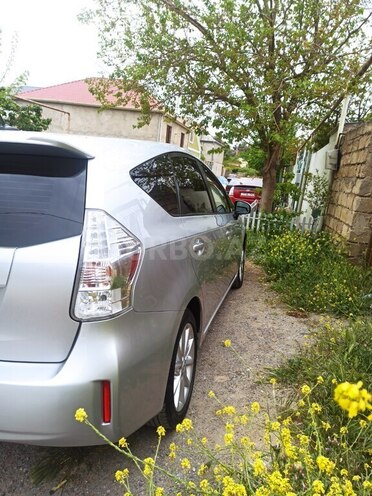 Toyota Prius V 2013, 201,523 km - 1.8 л - Bakı