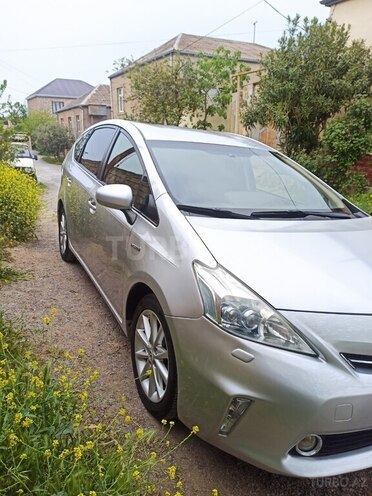 Toyota Prius V 2013, 201,523 km - 1.8 л - Bakı