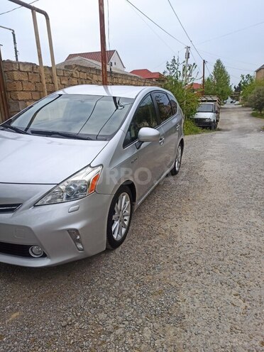 Toyota Prius V 2013, 201,523 km - 1.8 л - Bakı