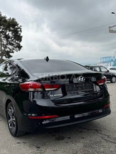 Hyundai Elantra 2018, 138,404 km - 2.0 l - Quba