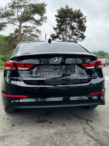 Hyundai Elantra 2018, 138,404 km - 2.0 l - Quba