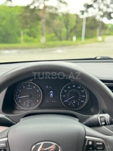 Hyundai Elantra 2018, 138,404 km - 2.0 l - Quba