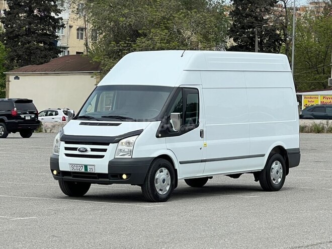 Ford Transit-1