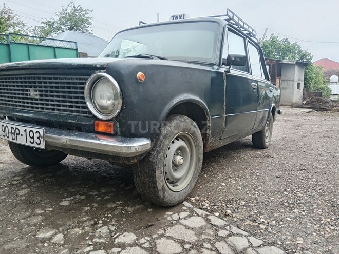 LADA (VAZ) 21011 1976, 95,000 km - 1.3 л - Quba