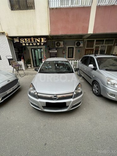 Opel Astra 2005, 240,000 km - 1.4 l - Bakı