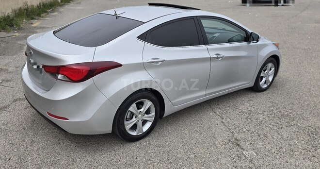 Hyundai Elantra 2015, 228,527 km - 1.8 l - Bakı