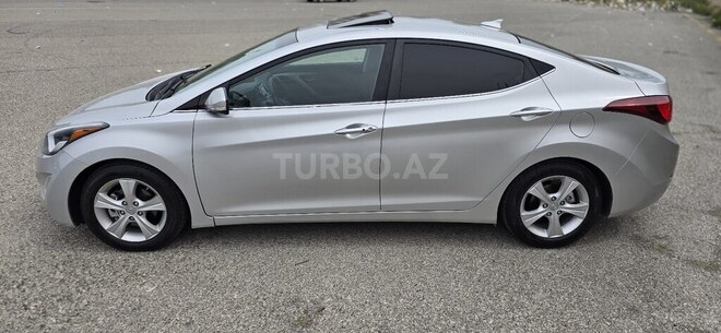 Hyundai Elantra 2015, 228,527 km - 1.8 l - Bakı