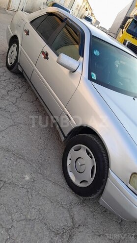 Mercedes C 220 1994, 540,000 km - 2.2 l - Bakı