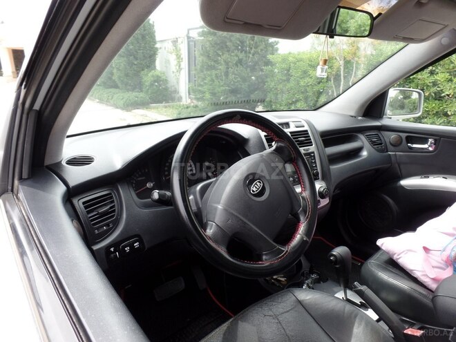 Kia Sportage 2006, 219,000 km - 2.0 l - Bakı
