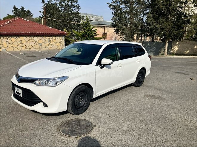 Toyota Corolla Fielder 2016, 160,000 km - 1.5 л - Bakı