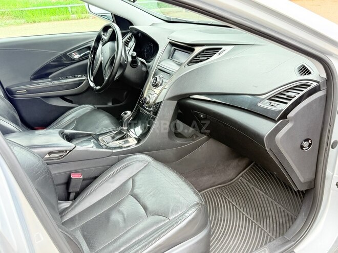 Hyundai Grandeur 2011, 240,000 km - 2.4 л - Tovuz