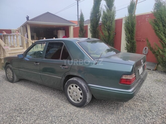 Mercedes E 220 1994, 512,000 km - 2.2 l - Bakı
