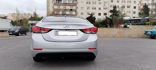 Hyundai Avante 2015, 119,000 km - 1.6 l - Bakı