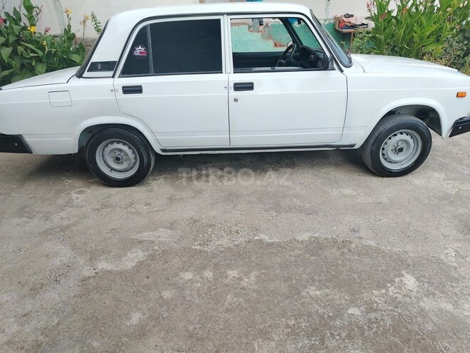 LADA (VAZ) 2107 2003, 95,000 km - 1.6 l - Tovuz