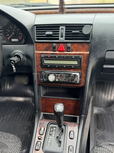 Mercedes C 230 1997, 381,000 km - 2.3 l - Gəncə
