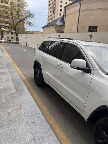 Jeep Grand Cherokee 2013, 235,000 km - 3.6 l - Bakı