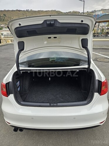 Volkswagen Jetta 2013, 256,000 km - 2.0 l - Bakı