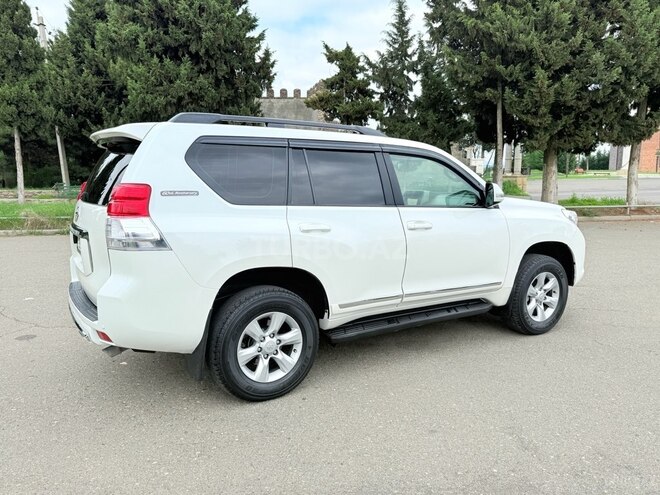 Toyota Land Cruiser Prado 2013, 170,000 km - 2.7 l - Tovuz
