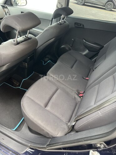 Hyundai i30 2008, 370,000 km - 1.6 л - Bakı